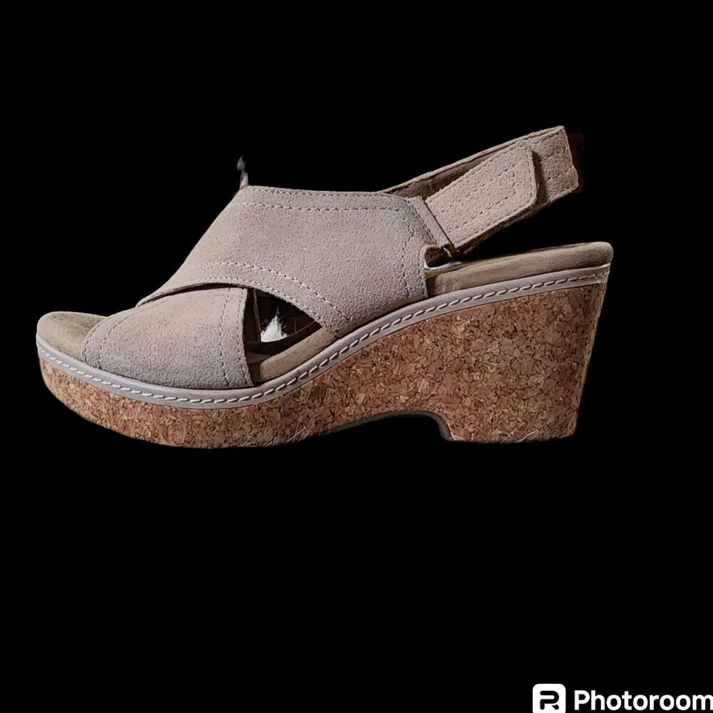 Clarks wedge sandals